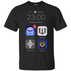 BATMAN - Batman screen apps T Shirt & Hoodie