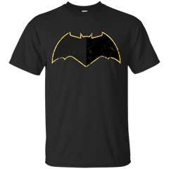 DC COMICS - Batman T Shirt & Hoodie