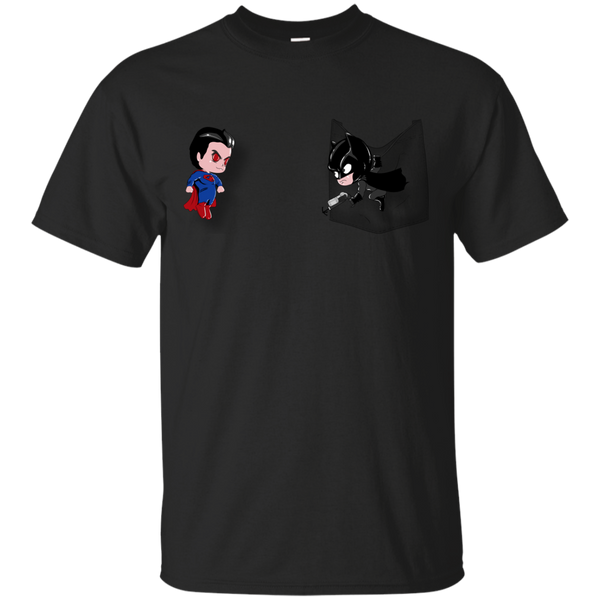 BATMAN V SUPERMA - Pocket Justice T Shirt & Hoodie